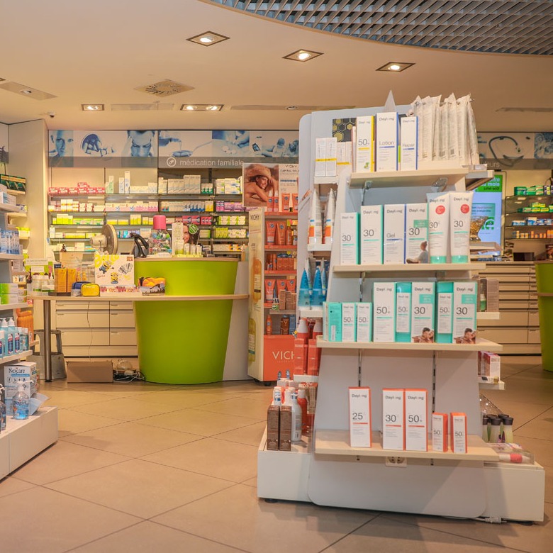 Pharmacieplus de Marterey-3