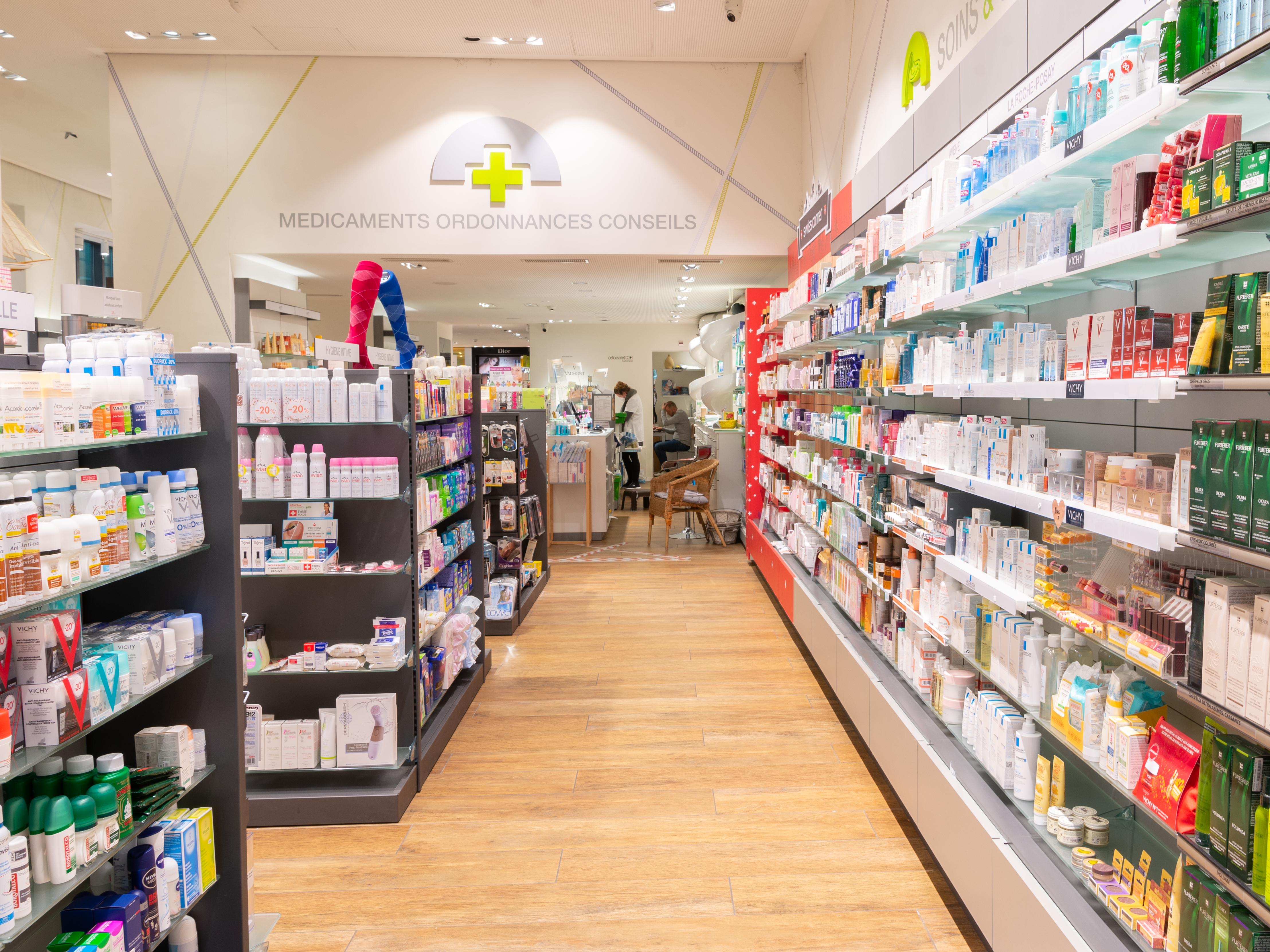 Pharmacie Metro Ouchy_4
