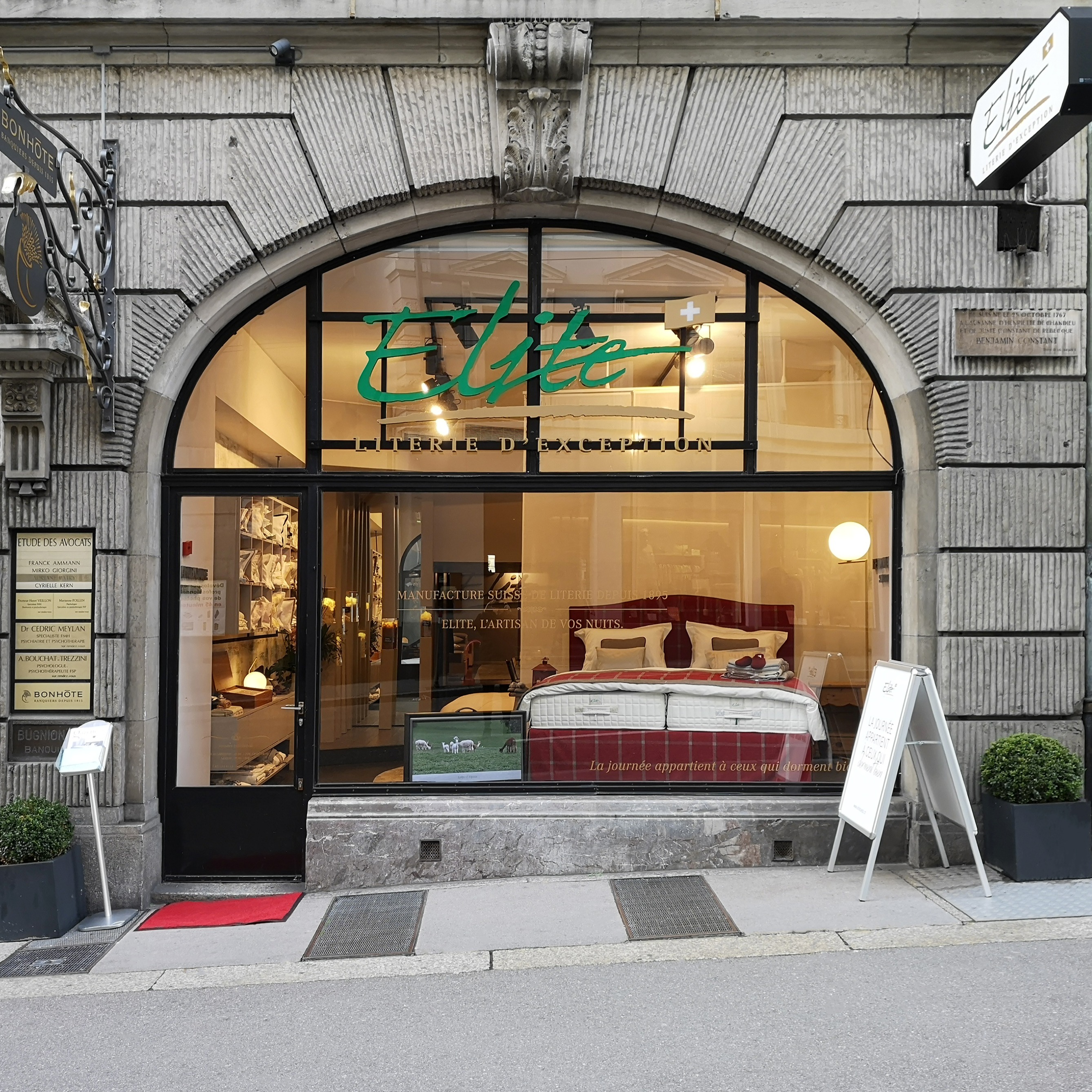 Showroom_Lausanne_017