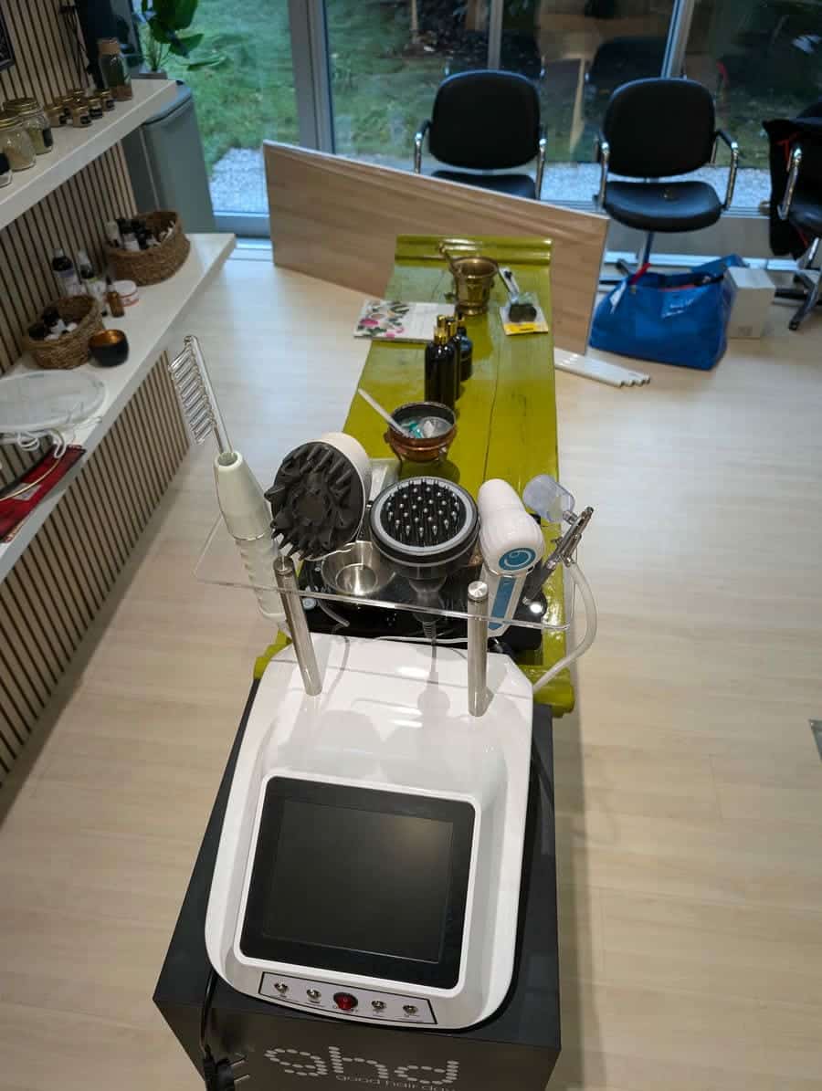 Salon-Pana-Beauty-Image-diagnostique-capillaire-machine